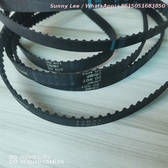 176XL037 シンクロベルト